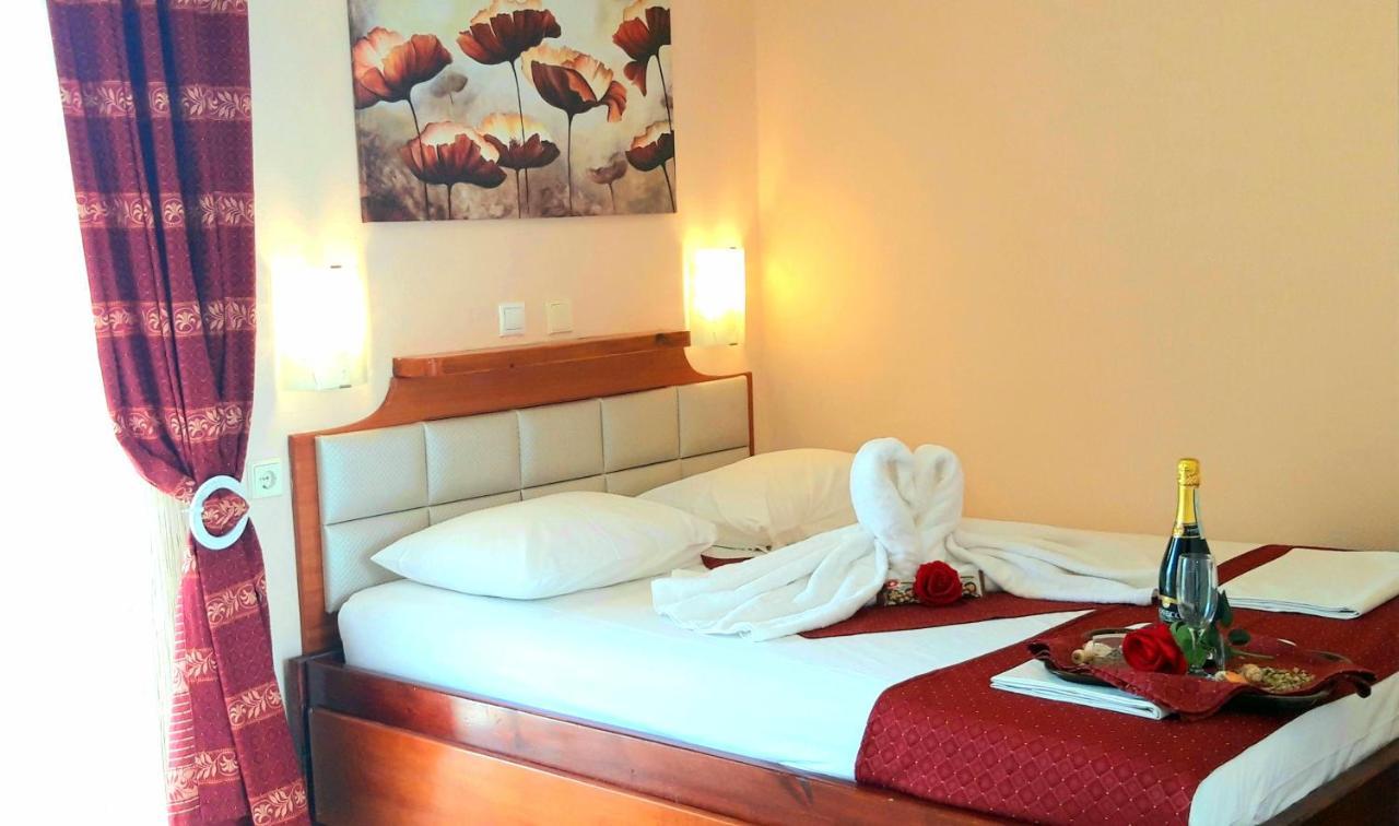 Apartmenthotel Sithon Sarti Esterno foto